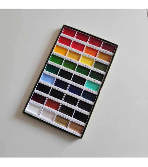 Acuarelas japonesas Kuretake Gansai Tambi 36 colores
