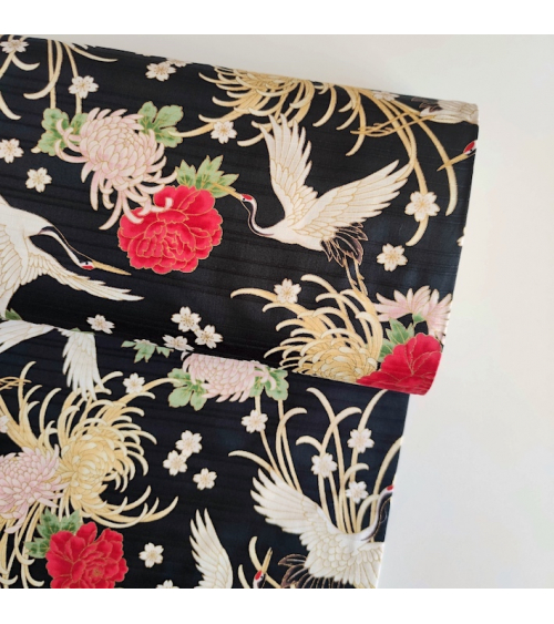 Japanese cotton satin slub fabric "Tsuru to kiku" in black.