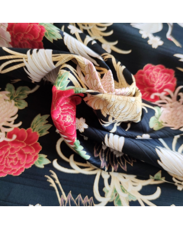 Japanese cotton satin slub fabric "Tsuru to kiku" in black.