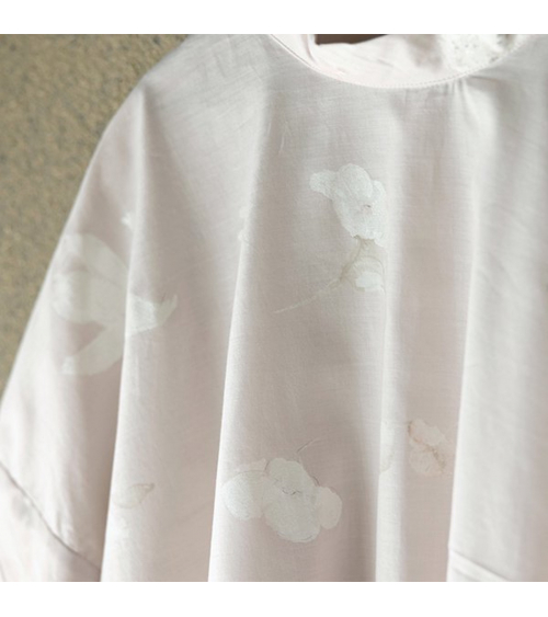 Japanese fabric NANI IRO by Naomi Ito in cotton-silk. 'New Morning' in very light dusty pink.