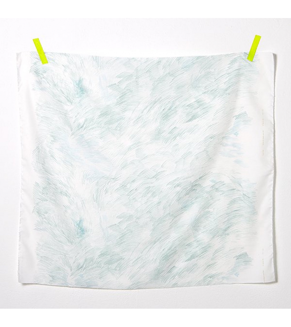 Tela "Good sign" de NANI IRO en blanco y verde agua