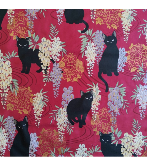 Tela japonesa. Gato negro con glicinias en Rojo.