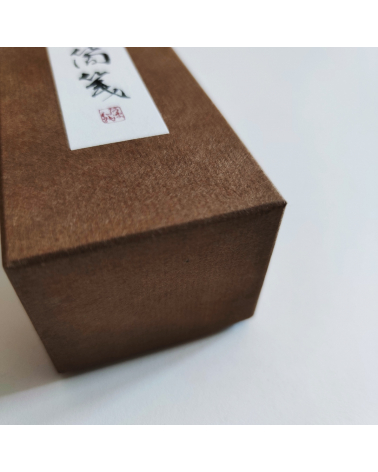 Caja regalo AWAGAMI con rollo de papel washi "Kozo"