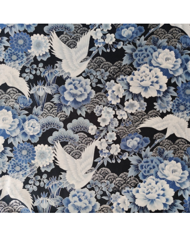 Tela japonesa de algodón "Tsuru to botan" en azules con detalles en plata.