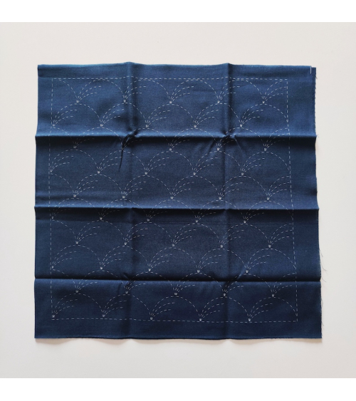 Hana Fukin "Seigaiha". Preprinted cloth with instructions for Sashiko.