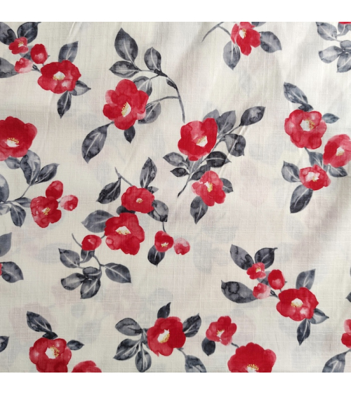 Japanese dobby fabric "Tsubaki aquarelle" in off white.