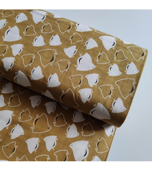 Japanese dobby fabric "Chidori" in mustard yellow.