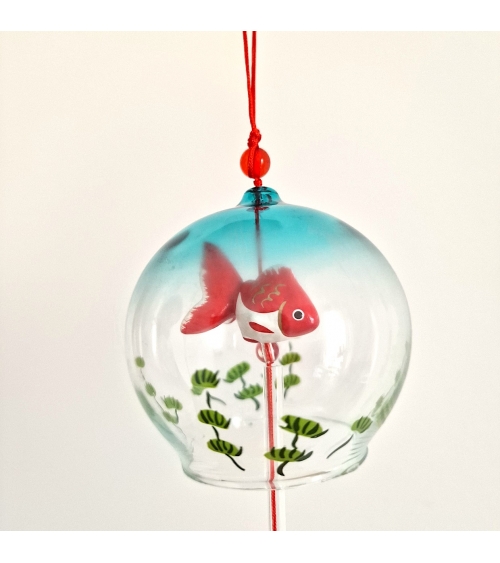 Furin (campanita japonesa) de vidrio "Kingyo" grande con pececito en el interior.