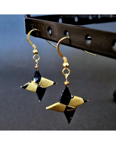 Pendientes "Shuriken" (estrella ninja) en dorado y negro, con gancho de plata chapada en oro