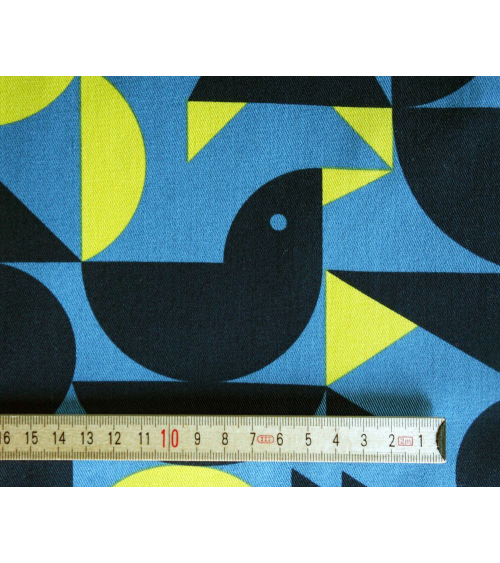 Tela japonesa. Geometría con animales ocultos en azul plomo y amarillo