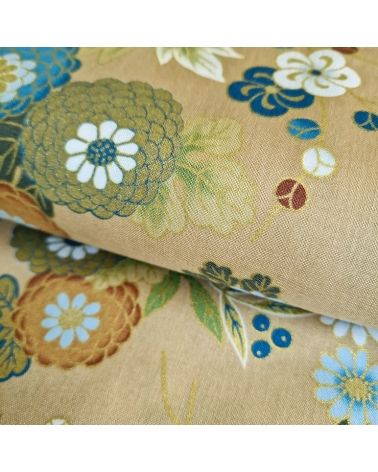 Tela japonesa "Flores y bambú" en azules sobre tostado.