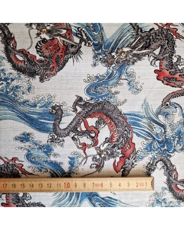 Tela dobby japonés Dragones pequeños y olas en blanco azulado.