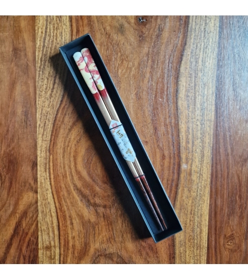 Palillos "Dragón" en caja negra para regalo