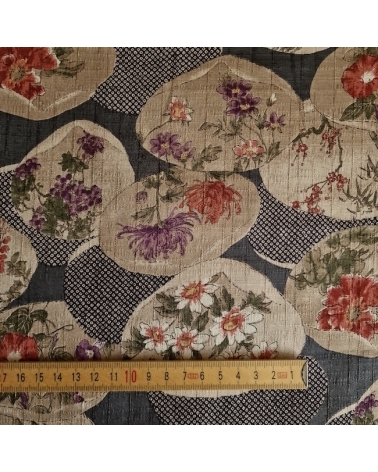 Japanese fabric "Kaiawase" with grey background, in 100% cotton dobby.