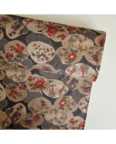 Japanese fabric "Kaiawase" with grey background, in 100% cotton dobby.