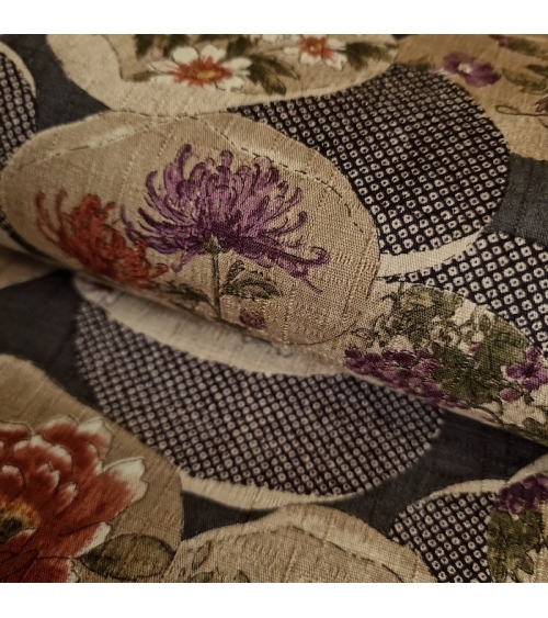Japanese fabric "Kaiawase" with grey background, in 100% cotton dobby.
