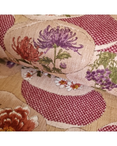 Japanese fabric "Kaiawase" with cherry red background, in 100% cotton dobby.