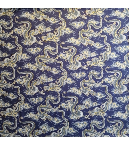 Japanese fabric 'Flying dragons' in blue. 100% cotton.