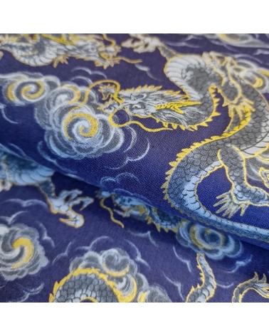 Japanese fabric 'Flying dragons' in blue. 100% cotton.