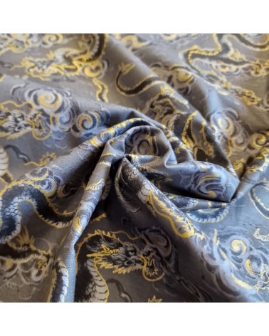Japanese fabric 'Flying dragons' in grey. 100% cotton.