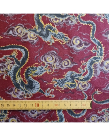 Japanese fabric 'Flying dragons' in burgundy red. 100% cotton.