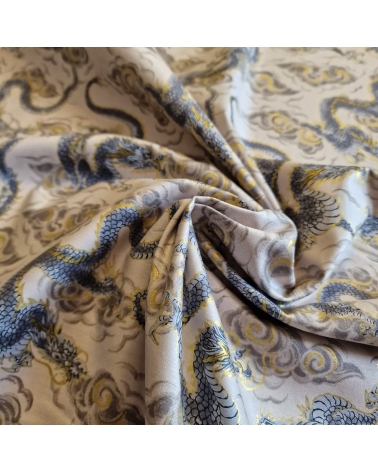 Japanese fabric 'Flying dragons' in ivory. 100% cotton.