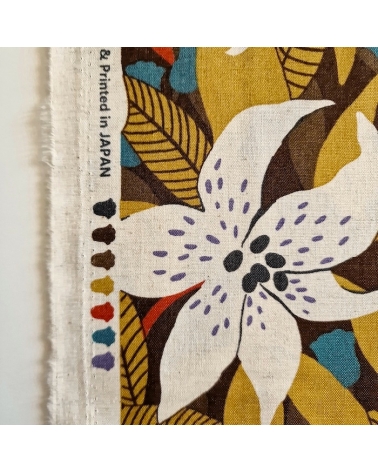 Tela japonesa algodón-lino con flores de lirio exótico en tostados