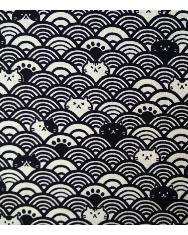 Dobby Japonés. Gatos y olas sobre blanco natural. dibujo 20% mas pequeño