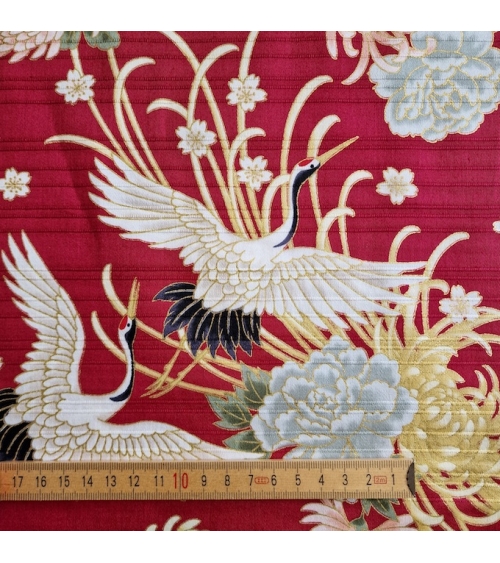 Tela japonesa en Satin de algodón "Tsuru to kiku" (grulla y crisantemo) en rojo