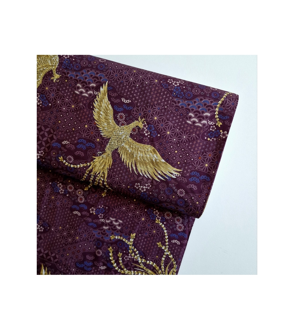 Tela japonesa Fénix dorado y motivos wagara en berenjena