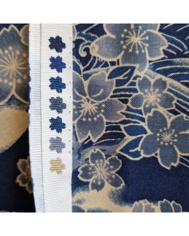 Japanese fabric ‘Tatoo: Fujisan to sakura’ in blue. 100% cotton.