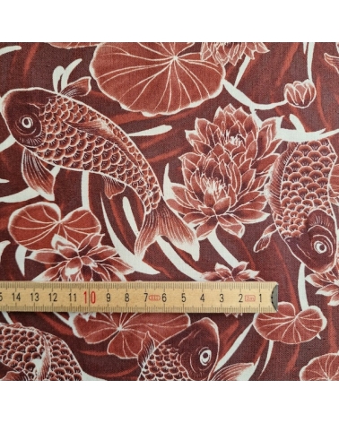 Tela japonesa "Tatoo: Carpas koi" en rojo óxido.