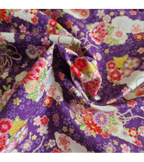 Tela japonesa de algodón de nubes y flores en violeta